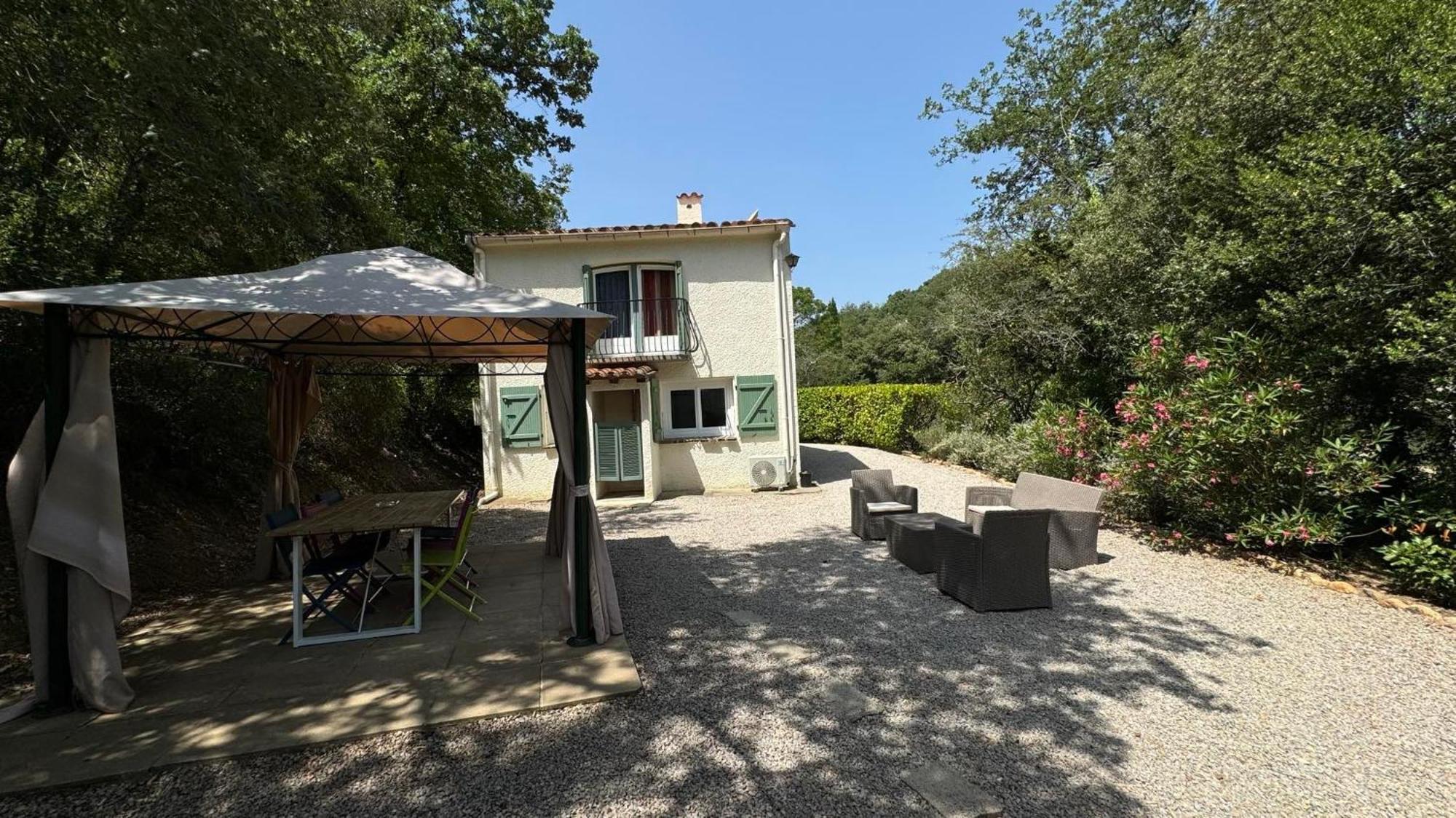 Maison Avec Piscine Chauffee Entre Mer Et Montagne Montauriol  Luaran gambar